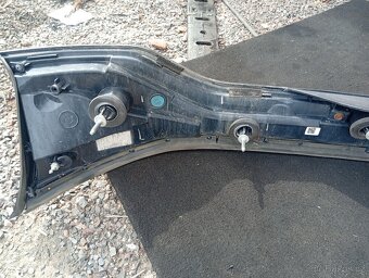 FORD EDGE ZADNÍ SVĚTLO NA VÍKO KUFRU, ZADNÍ SVĚTELNÁ LIŠTA - 9