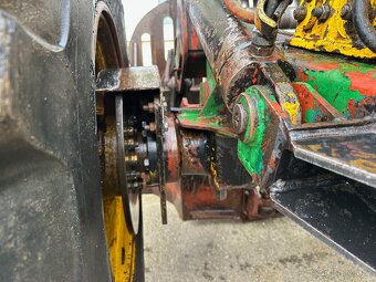 LKT 81 TURBO 4x4 1992 VIN 192 - 9