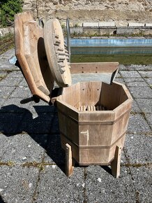 Stará dřevěná ruční pračka - 9