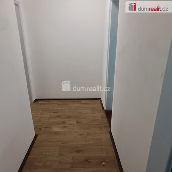 Pronájem bytu 1+1 po rekonstrukci, u. Děčínská, Benešov nad - 9