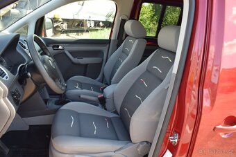 Volkswagen Caddy 1,4 i LIFE PO SERVISU,FAMILY - 9