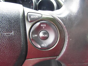 Honda Civic 2.2i-DTEC , 110 kW nafta, 2013 - 9