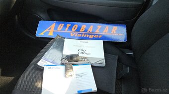 HYUNDAI i30 1,4 i CVVT TRIKOLOR - 9
