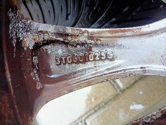 Originál litá kola Škoda Superb 2 7,5x17 5x112 et49 - 9