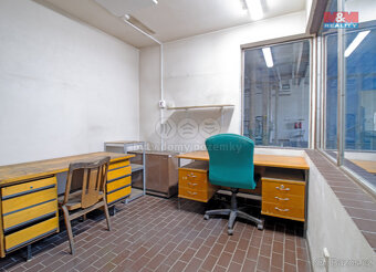 Pronájem skladu, 1998 m², Lázně Bělohrad - 9