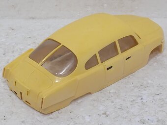 Tatra 603 Ites - Retro hračka - Auto bowden - 9