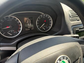Skoda Octavia 2,0 TDI - 9