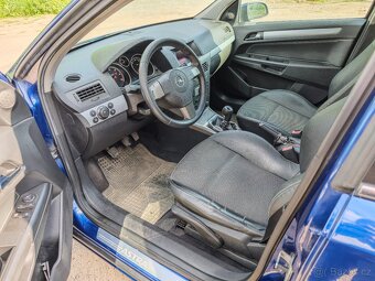OPEL ASTRA CARAVELA - 9