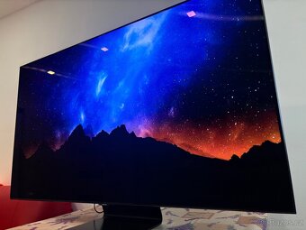 QLED smart tv Samsung Q9 55 palců - 9