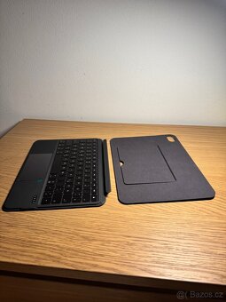 Klávesnice iPad 10. gen., 11. gen. - 9
