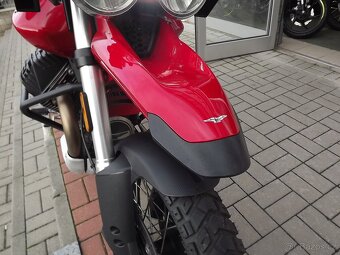 Moto Guzzi V85 TT - 9