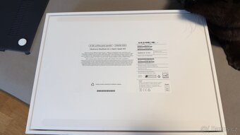 MacBook Air 13 M3 8/256 - 9