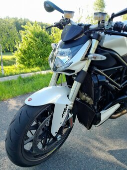 Ducati Streetfighter 1098 S - 9