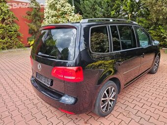 VW Touran 2.0 TDI 103W,1.Majitel,Highline,Xenon,Serviska. - 9