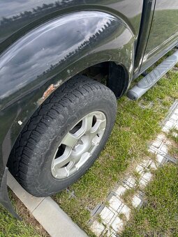 Nissan Navara D40 2.5 DCi - 9