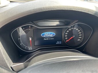 Ford Galaxy 2.0 TDCi 103kW 7 míst - 9