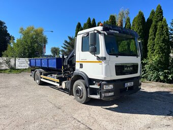 Nosič kontejnerů s HR Man TGM 15.250 – ruka HIAB + nosič 8t - 9