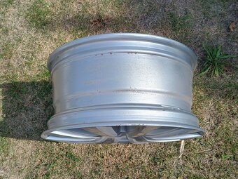 BROCK B21 alu disky 4 ks 9x20 6x114,3 ET30 (27558L) - 9