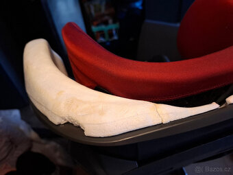 Autosedačka Britax Römer Safefix 9-18kg, s podpůrnou nohou - 9