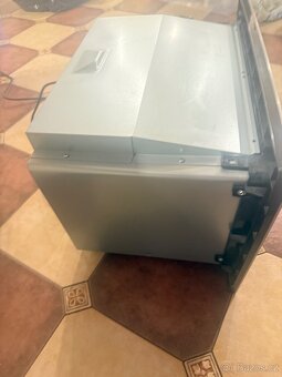 Vestavná mikrovlnná trouba EMT25207OX - 9