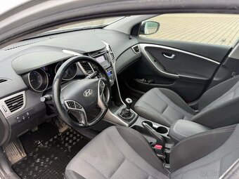 Hyundai i30 / 2016 - 9