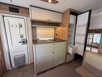 BÜRSTNER PREMIO 495TK 2023 GARÁŽ SOLÁR BATERIE MARKÝZA - 9