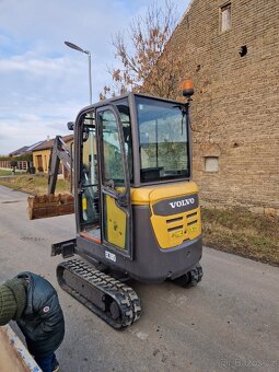 PRODÁM MINIBAGR VOLVO EC18D R.V 2018 - 9