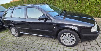 Škoda Octavia combi I 1.6 - 9