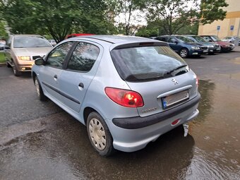 Peugeot 206 1.4 benzin - 9