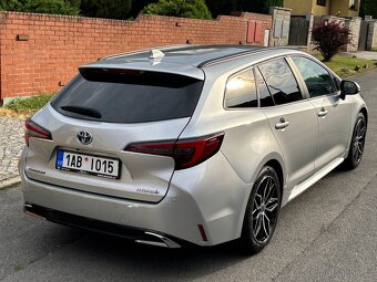 Corolla, 1.8Hybrid E-Cvt Comfort Sports,ČR,DPH - 9