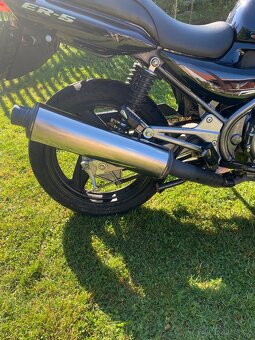 Kawasaki ER-5 - 9