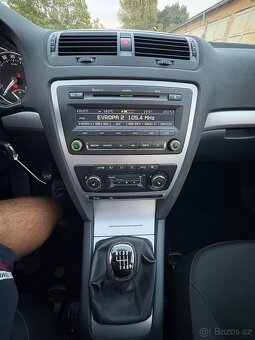 Škoda Octavia Combi - 9