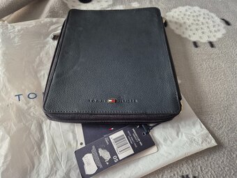Tommy Hilfiger pouzdro na tablet - 9