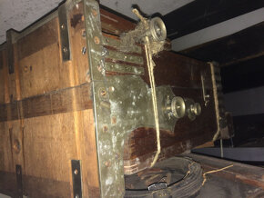 Starý ateliérový (salonní) dřevěný fotoaparát - 9