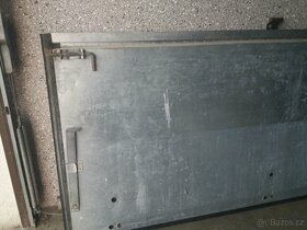 zadní dvoukřídlé dveře značky Aluvan - 9