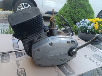 Funkční motor ČZ 175/487 - 9