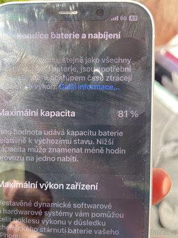 iPhone 12 - 9