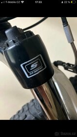 Dětské kolo Specialized Hotrock vel.20 - 9
