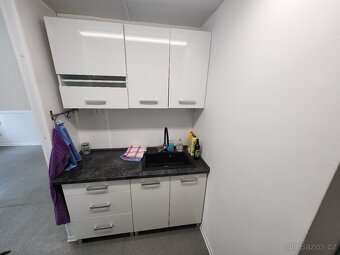 Kontejner kancelářský obytný 6x5m - dvojkontejner - 9