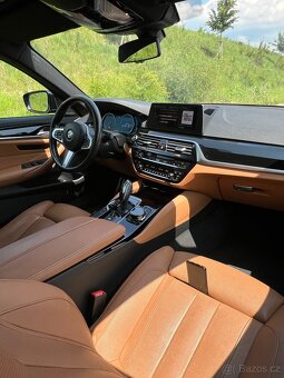 BMW G30 540i xDrive - 9