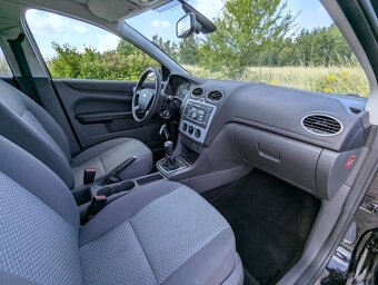 Ford Focus II 2.0i 16V 107kw Sport, nová TK, 136tis km - 9