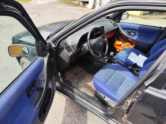 Peugeot 306 1,4 benzin rok 1999 nová STK - 9