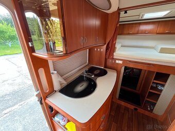 Fiat Ducato 3.0 160 koní, polointegrovaná nástavba Hobby - 9