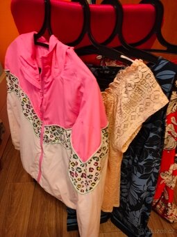 Dívčí oblečení - 9