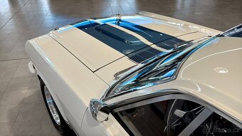 Ford Mustang Shelby GT350R OVC Competition Model z roku 1965 - 9