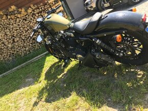 Harley Davidson - 9