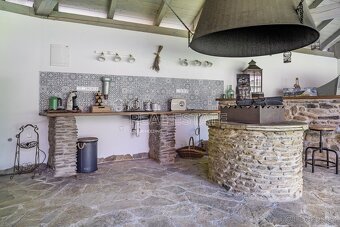 Rekreační areál Bohdanečská chalupa k bydlení, podnikání, re - 9
