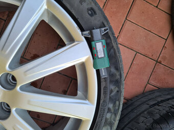Letní sada Toyota Avensis 18" - 9