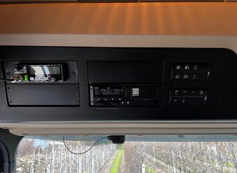 Mercedes-Benz Actros 1848 - tahač návěsů + hydr. točna - 9