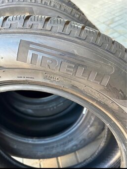 Pirelli scorpion 215/65 r 17 zimní - 9